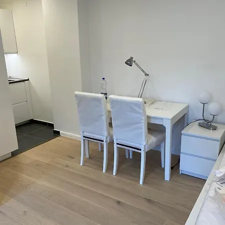 Lovely Apartment Close To The Heart Of Nuernberg Exterior photo