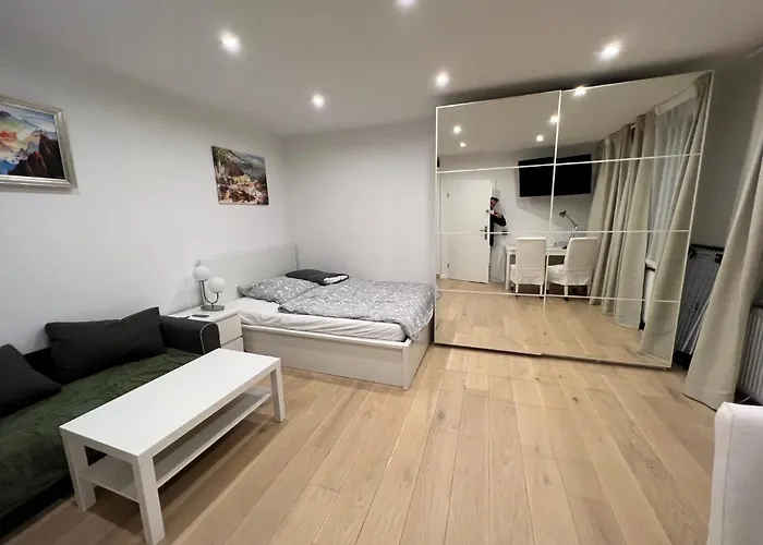 Lovely Apartment Close To The Heart Of Nuernberg